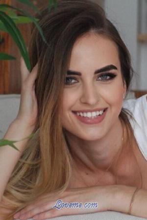 197060 - Daria Age: 26 - Ukraine