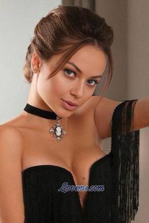 205472 - Anastasiia Age: 32 - Ukraine