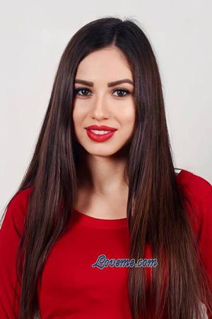 215818 - Nataliia Age: 27 - Ukraine