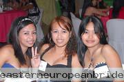 young-filipino-women-091